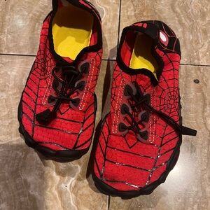 Red Spider-webkids barefoot shoes